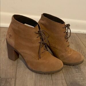 Timberland Women's Tan Suede Ankle Boots